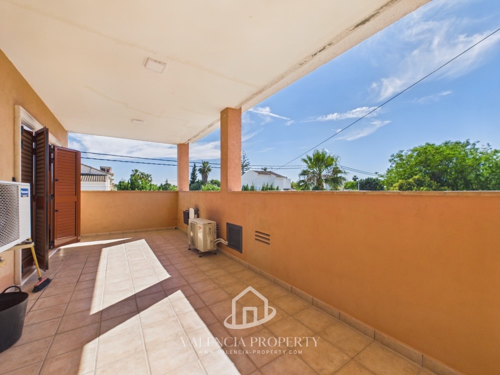 Property 2503 - Image 37